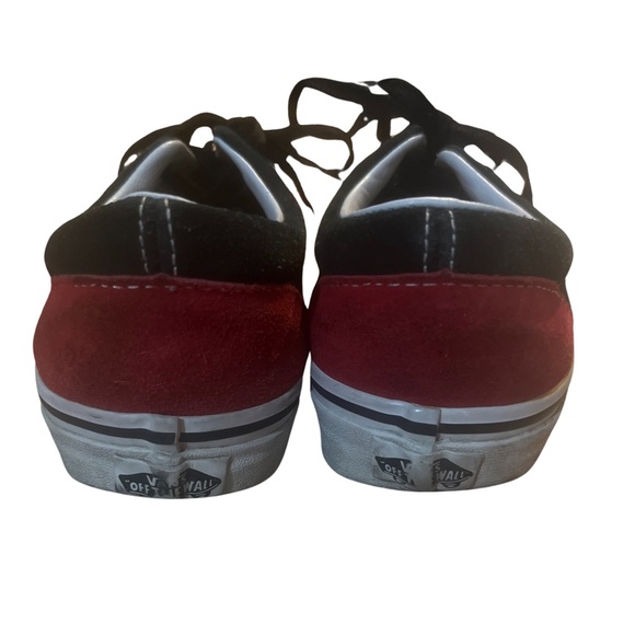 Vans Old Skool Red & Black Low Suede Canvas Classic Skate Shoes - Picture 4 of 5